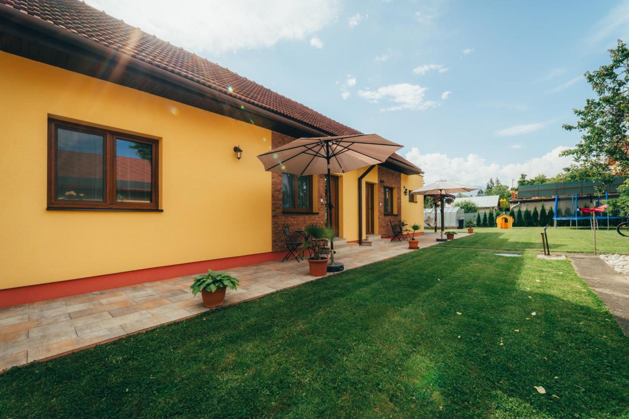 Apartmány Friends Liptov Lipótszentmiklós Kültér fotó